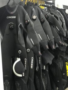 Estrenar trajes secos @ En el mar